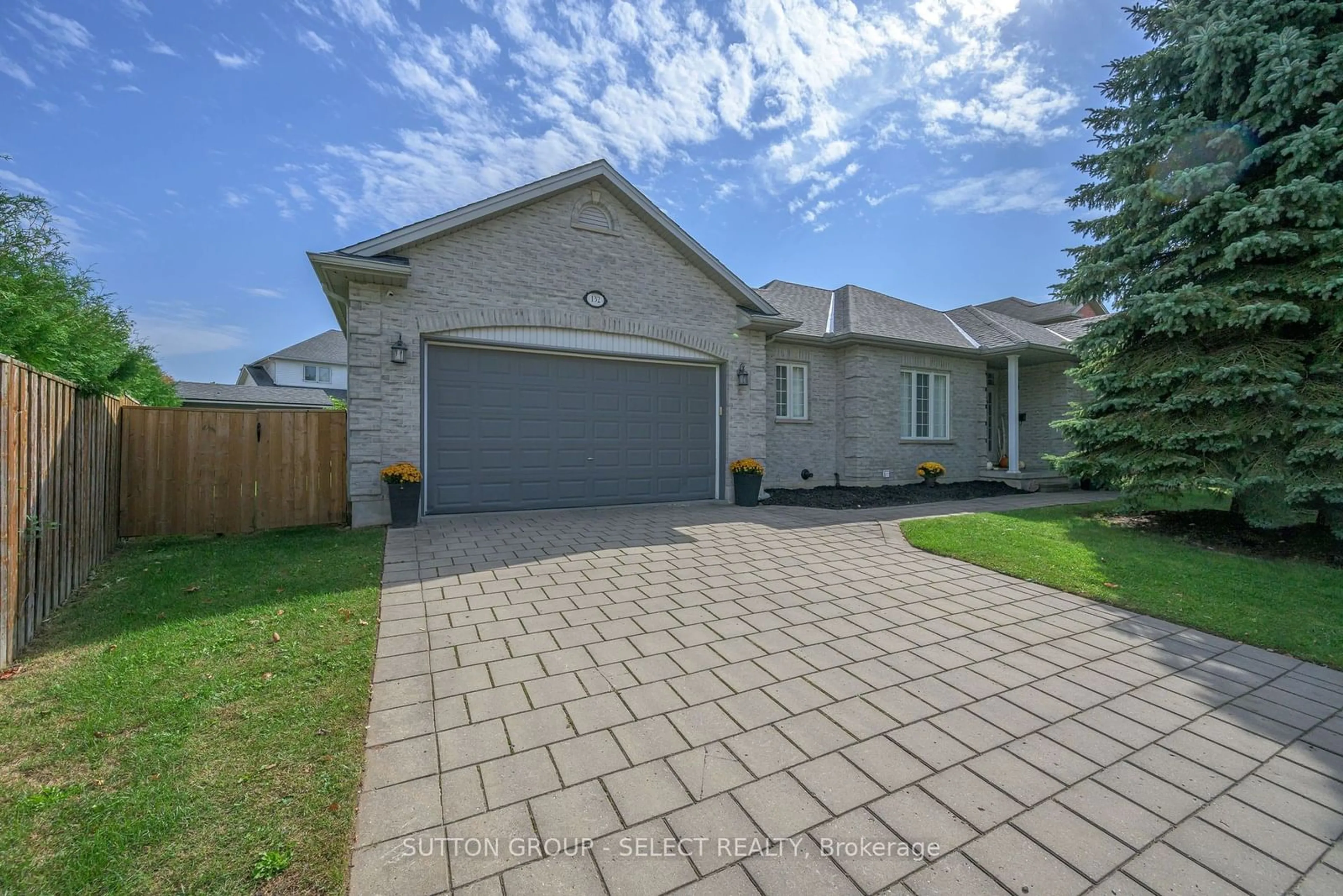 Frontside or backside of a home, the street view for 132 Greyrock Cres, London Ontario N5Y 6L5