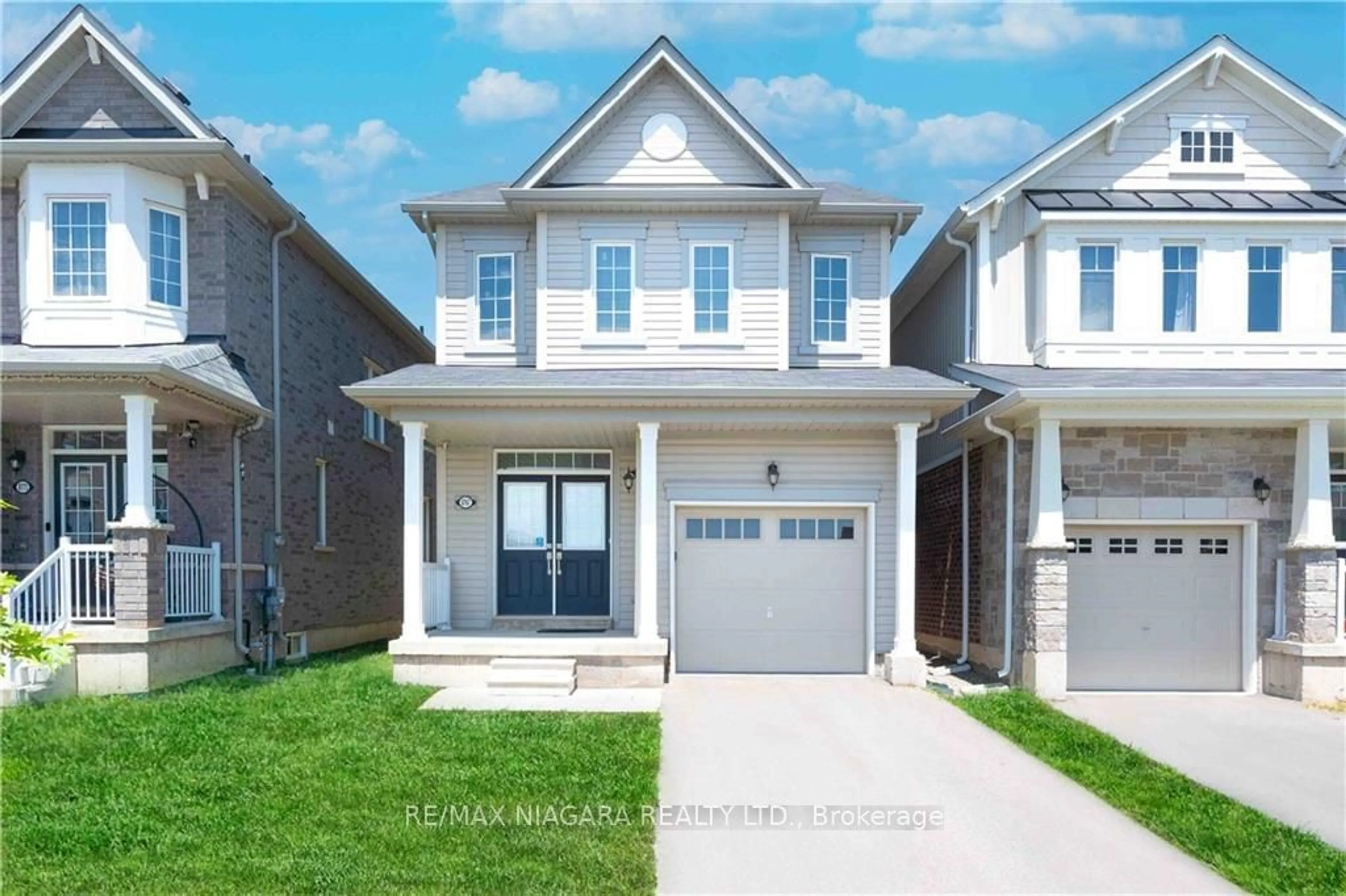 Frontside or backside of a home, cottage for 8767 Sourgum Ave, St. Catharines Ontario L2H 3S3