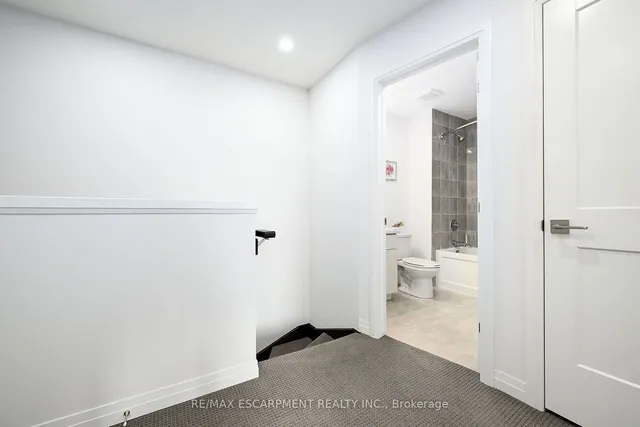 Additional property image - 30 Time Square Blvd Unit 70