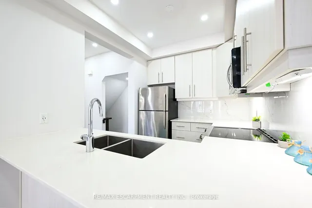 Additional property image - 30 Time Square Blvd Unit 70