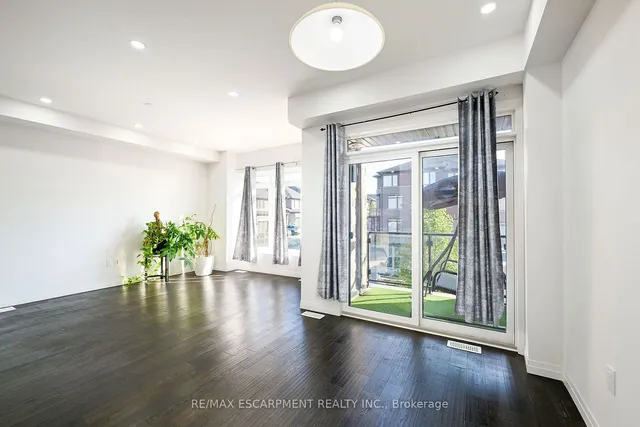 Additional property image - 30 Time Square Blvd Unit 70