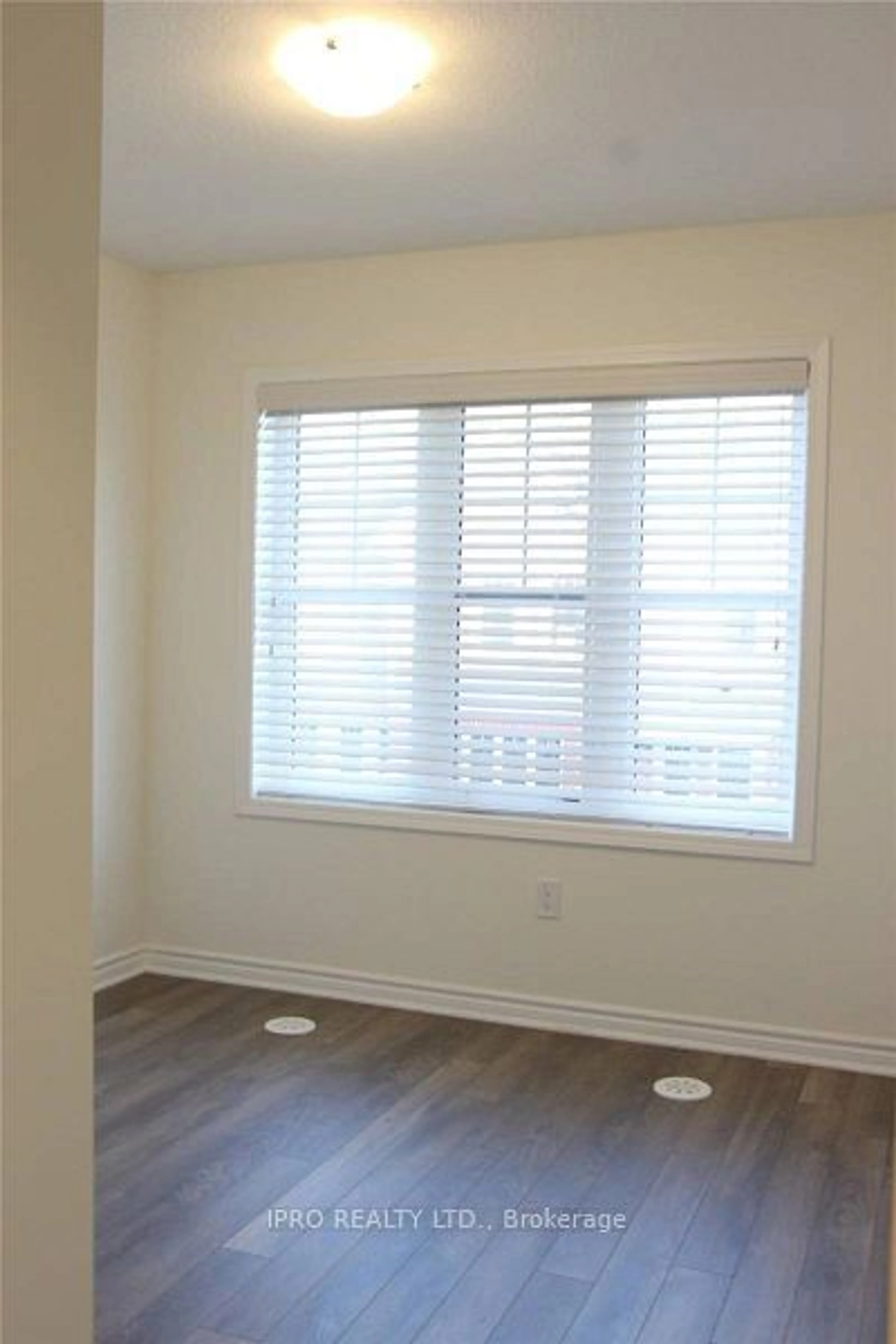 A pic of a room, wood floors for 143 Ridge Rd #46, Cambridge Ontario N3E 0E1