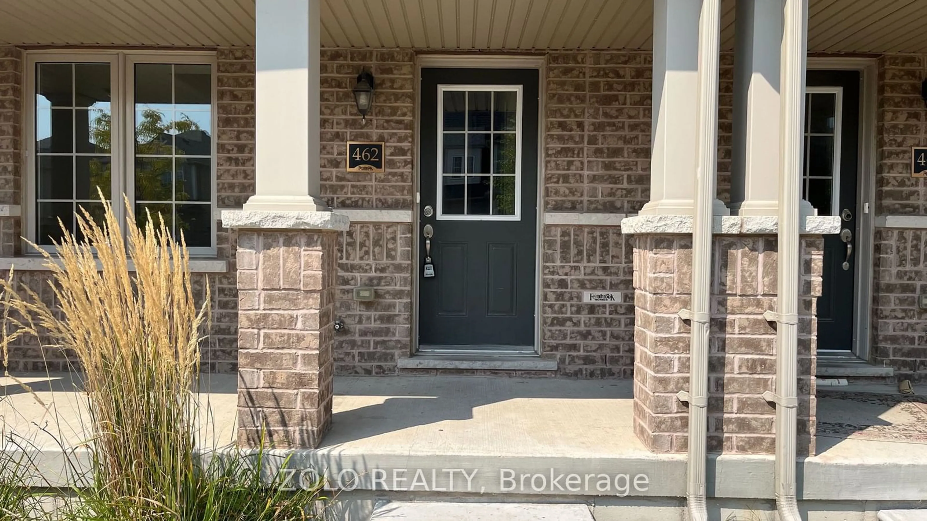 Indoor entryway for 462 Linden Dr, Cambridge Ontario N3H 0C7