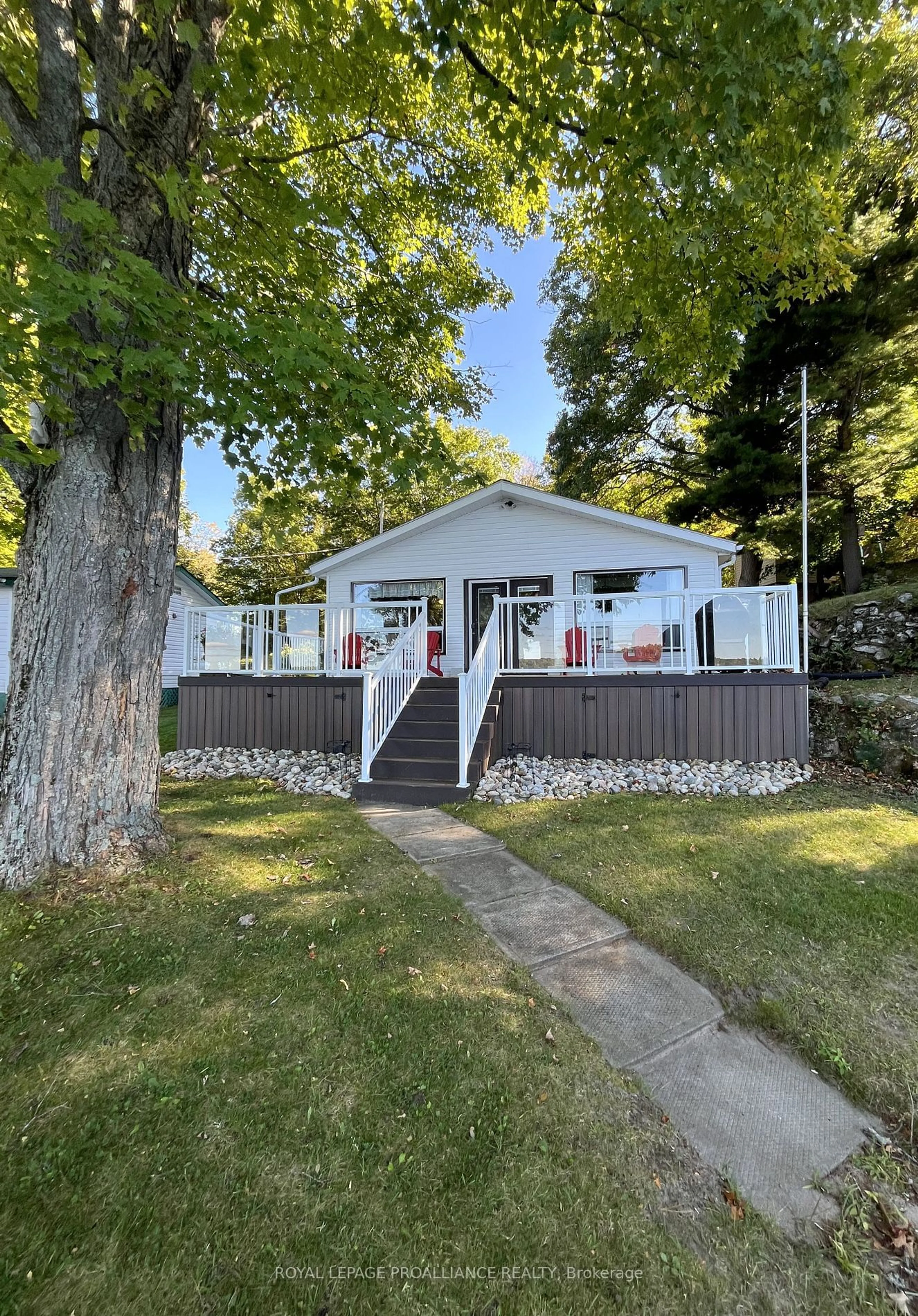 Frontside or backside of a home, cottage for 255 Riders Lane, South Frontenac Ontario K0H 2V0