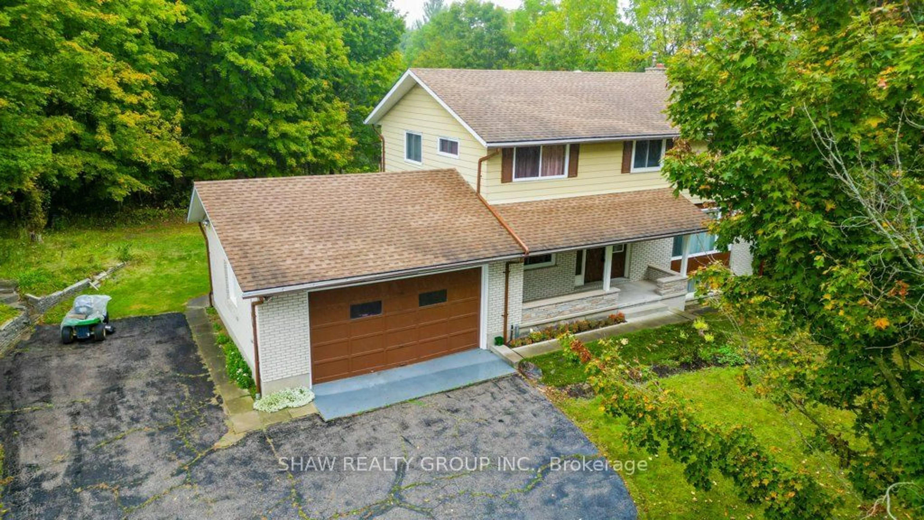 Frontside or backside of a home, cottage for 827517 Township Rd, Blandford-Blenheim Ontario N0J 1G0