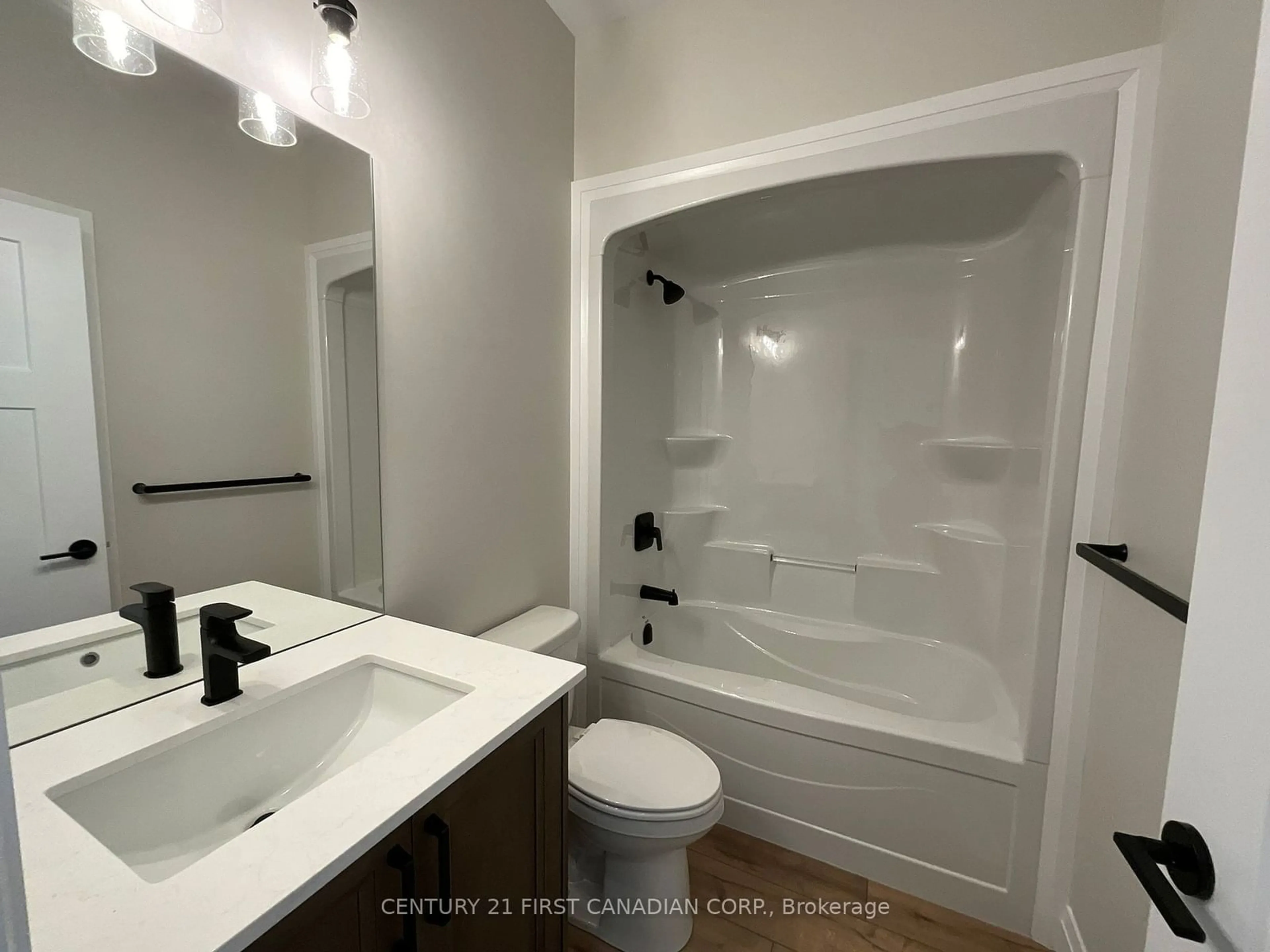 Standard bathroom, not visible floor for 54 POSTMA Cres, North Middlesex Ontario N0M 1A0