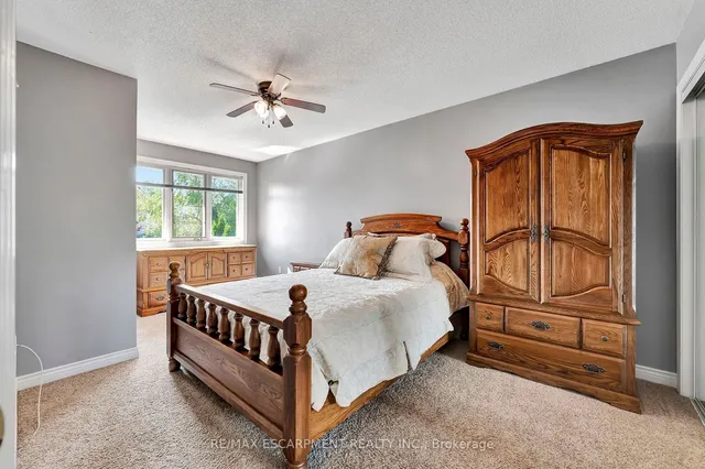 Additional property image - 19 Falconridge Dr