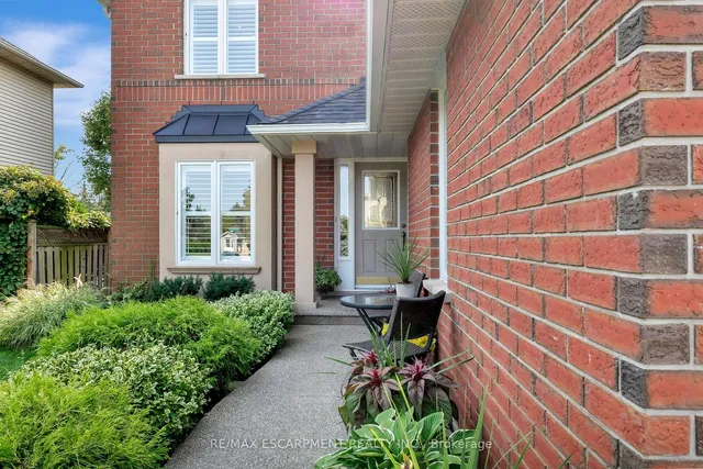 Additional property image - 19 Falconridge Dr