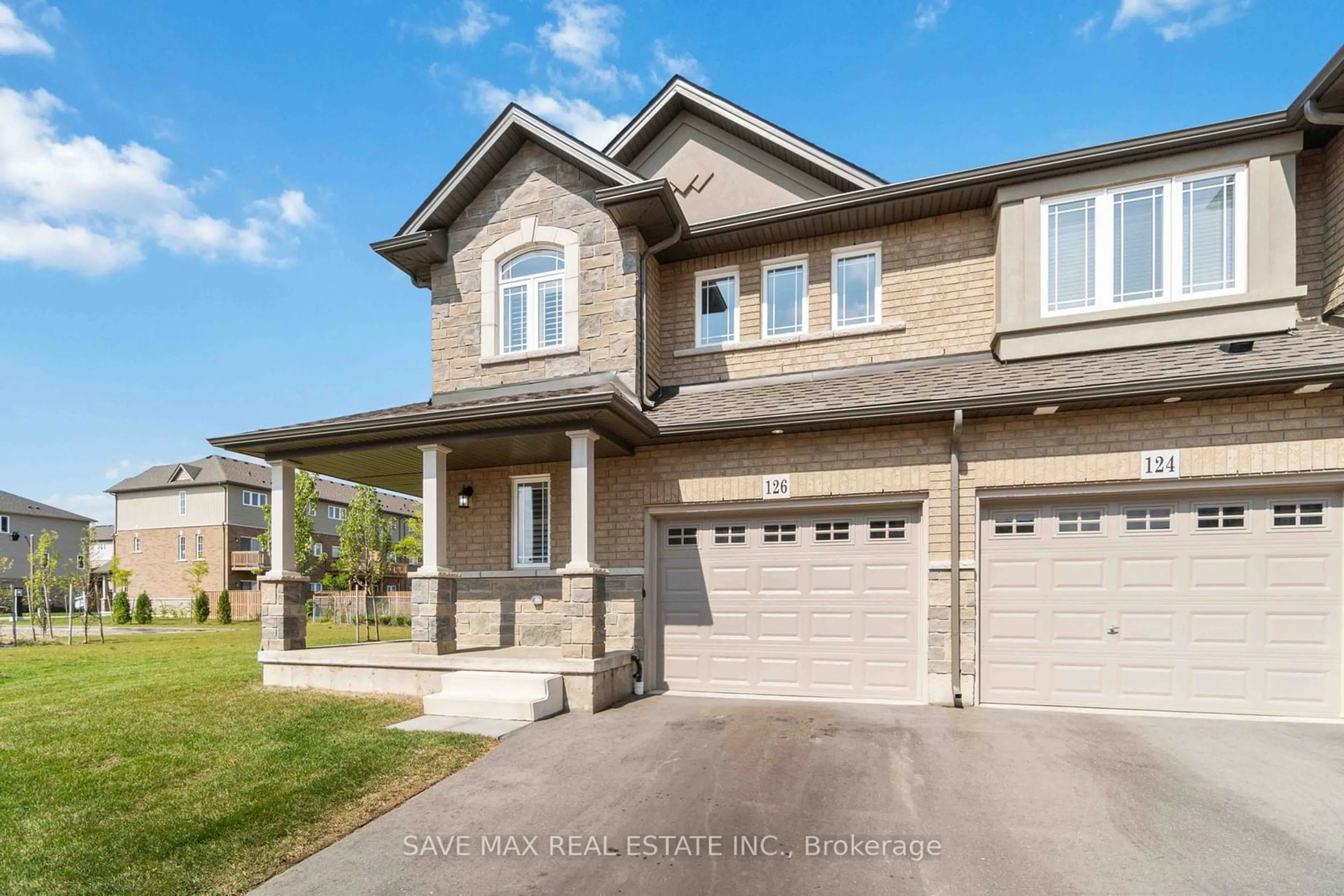 Frontside or backside of a home, the street view for 126 Laguna Village Cres, Hamilton Ontario L0R 1P0