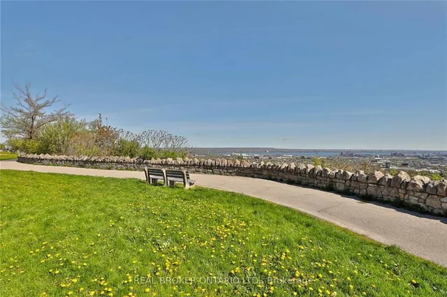 Additional property image - 5 East 36TH St