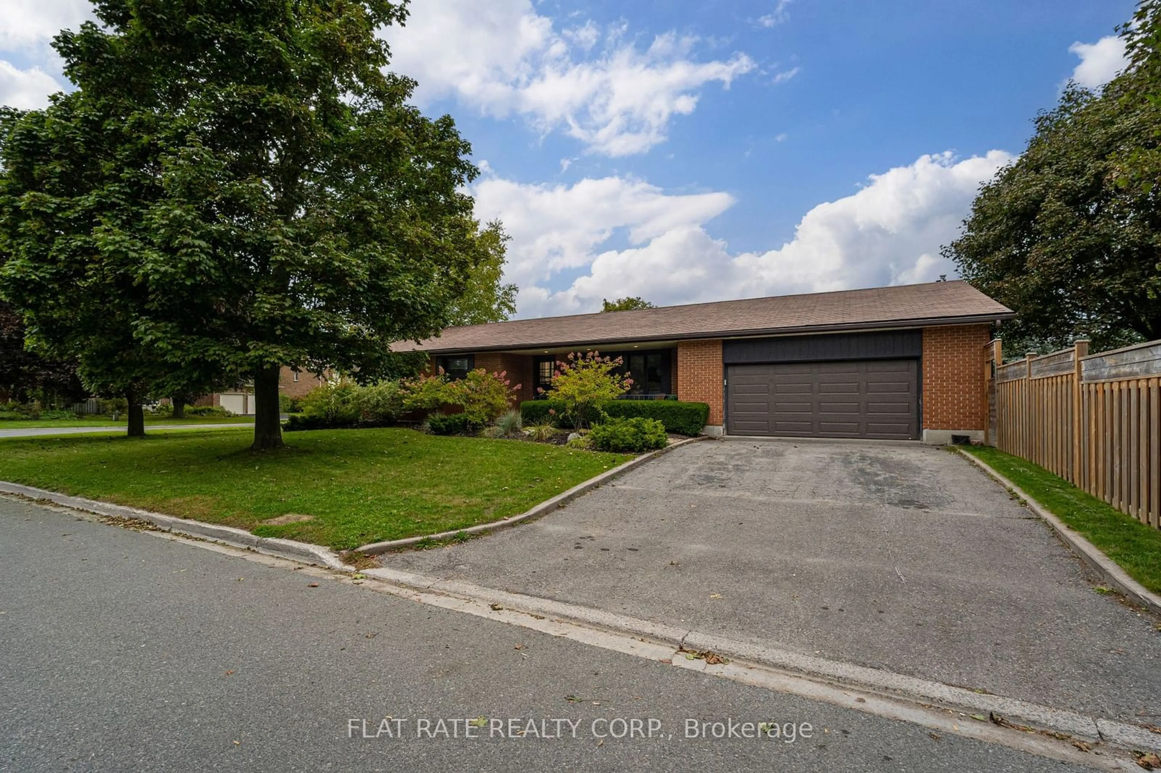 Frontside or backside of a home, the street view for 1248 THORNHILL Rd, Peterborough Ontario K9K 1J3