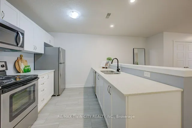 Additional property image - 361 Lancaster St Unit B3