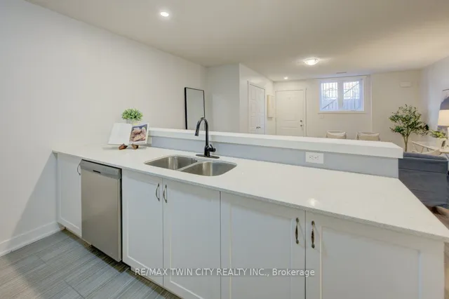Additional property image - 361 Lancaster St Unit B3