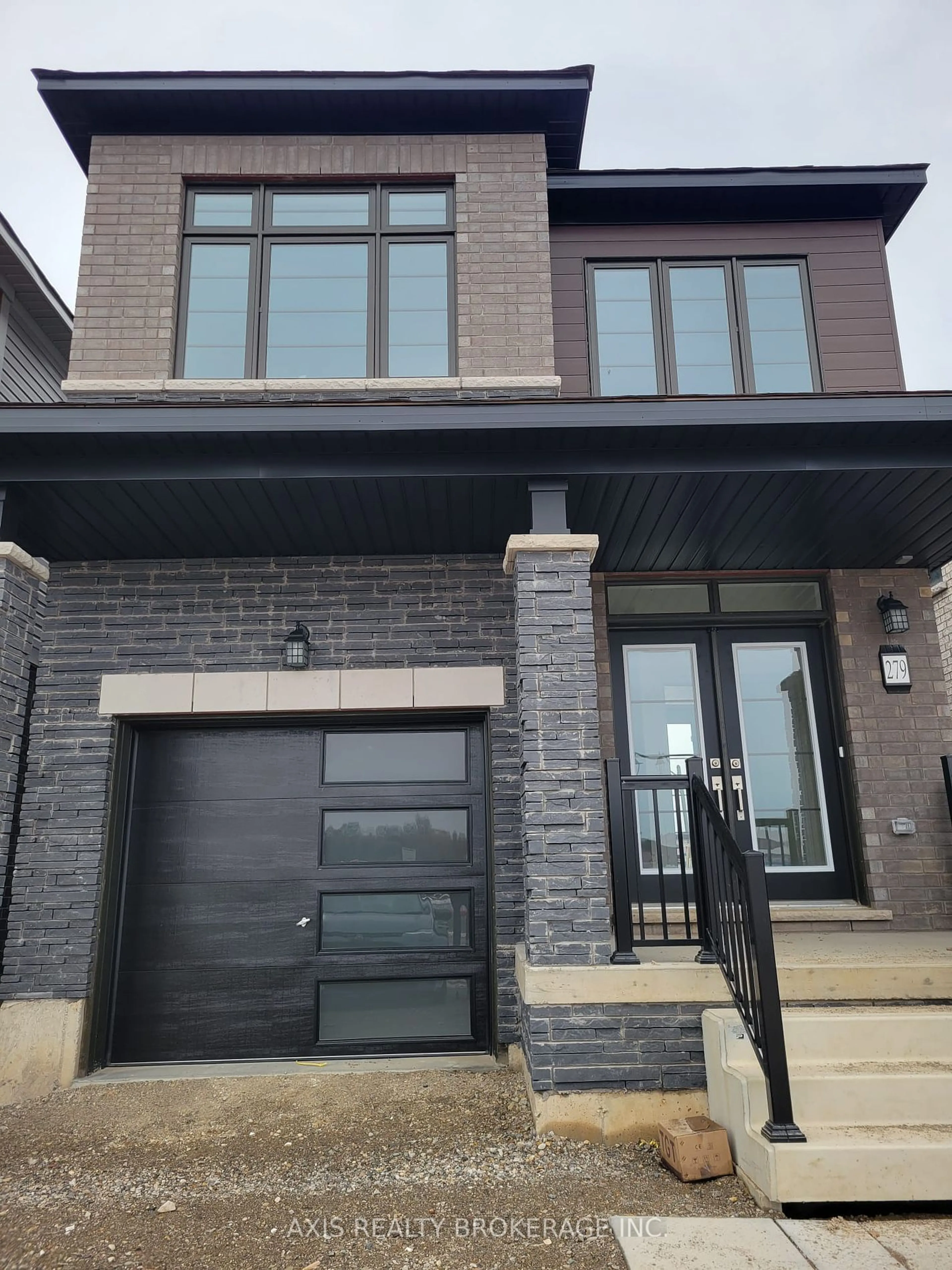 Home with brick exterior material for 279 Gillespie Dr, Brantford Ontario N3T 5L5