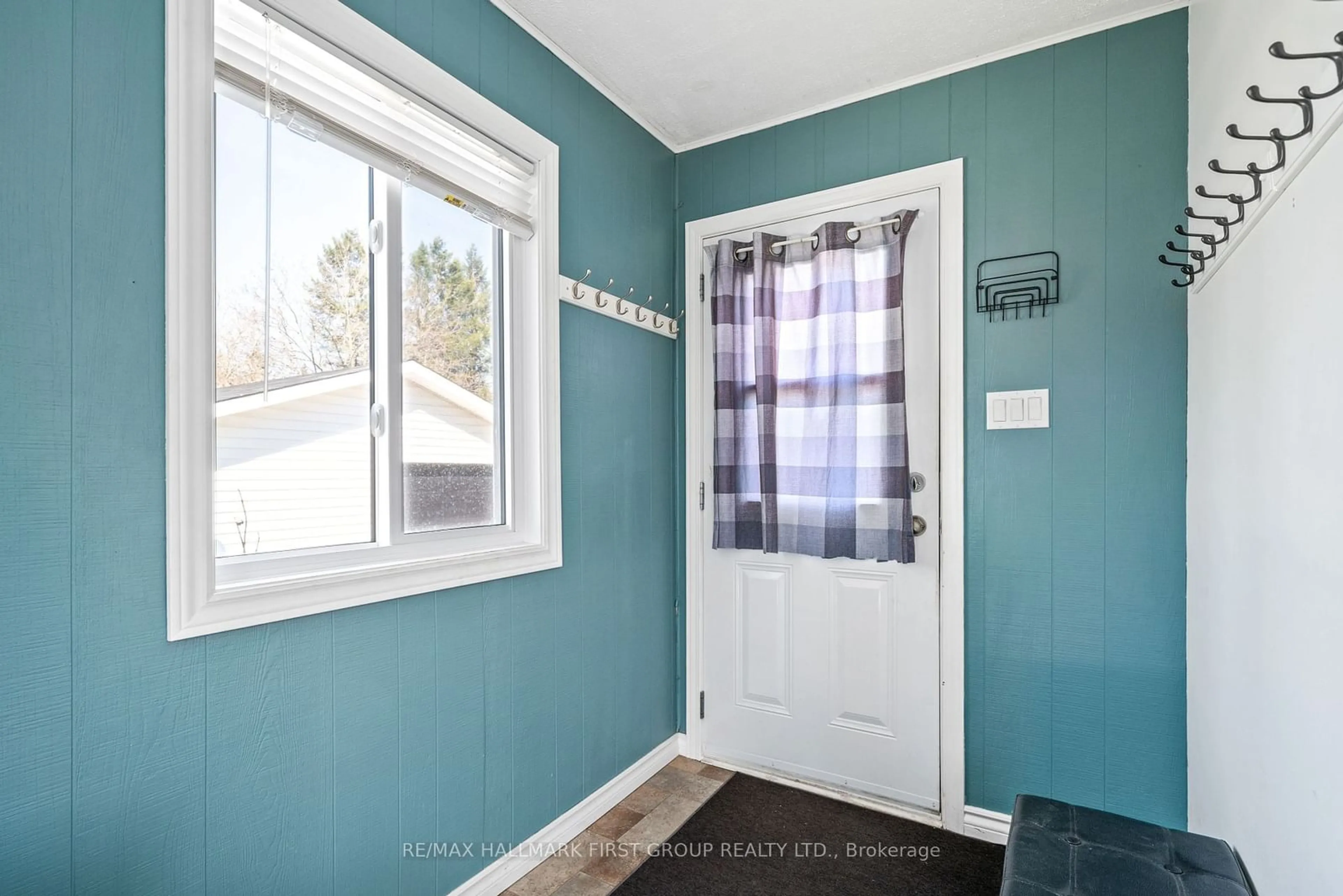 Indoor entryway, wood floors for 236 Lyle St, Alnwick/Haldimand Ontario K0K 2G0