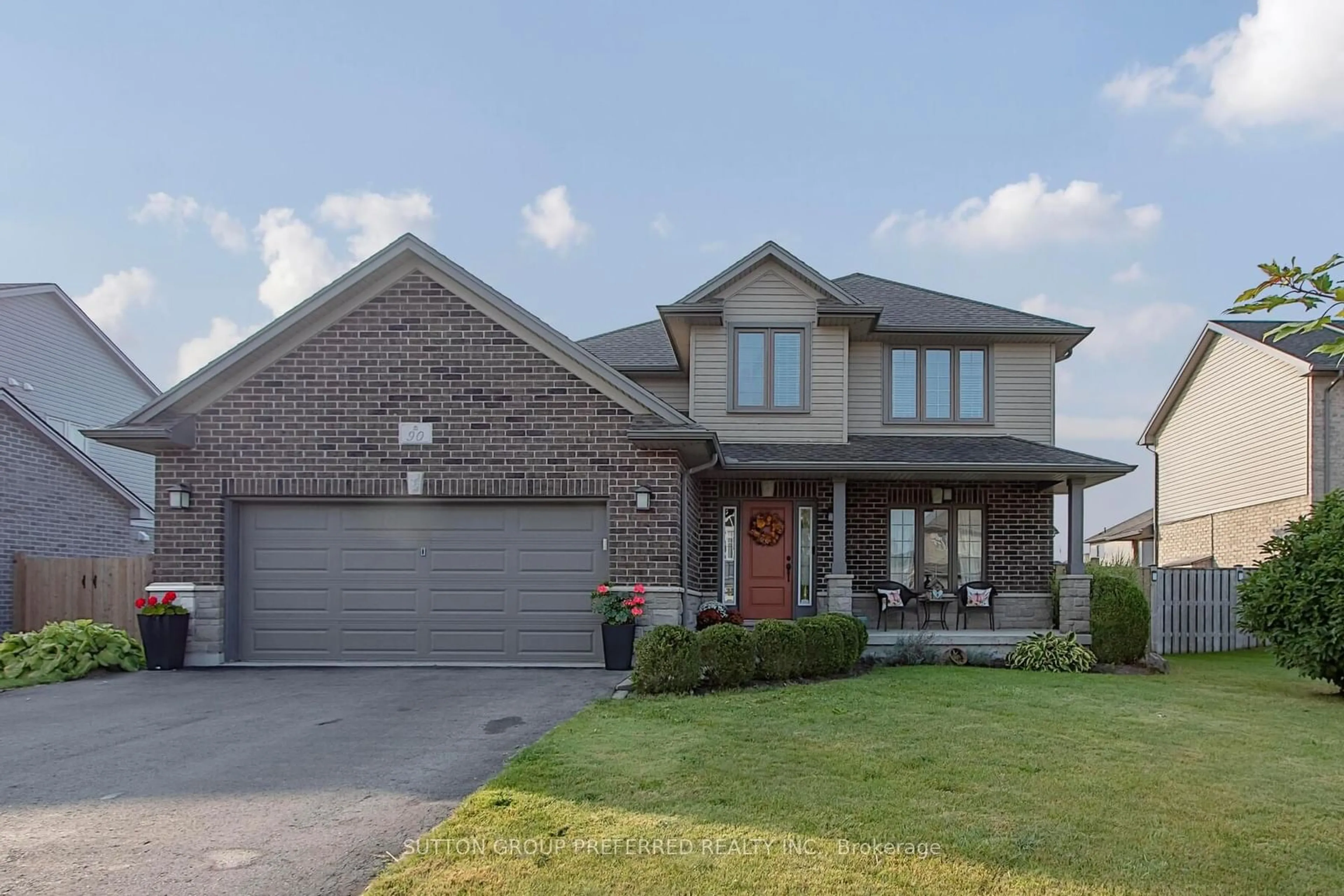 Home with brick exterior material for 90 Oliver Cres, Zorra Ontario N0M 2M0