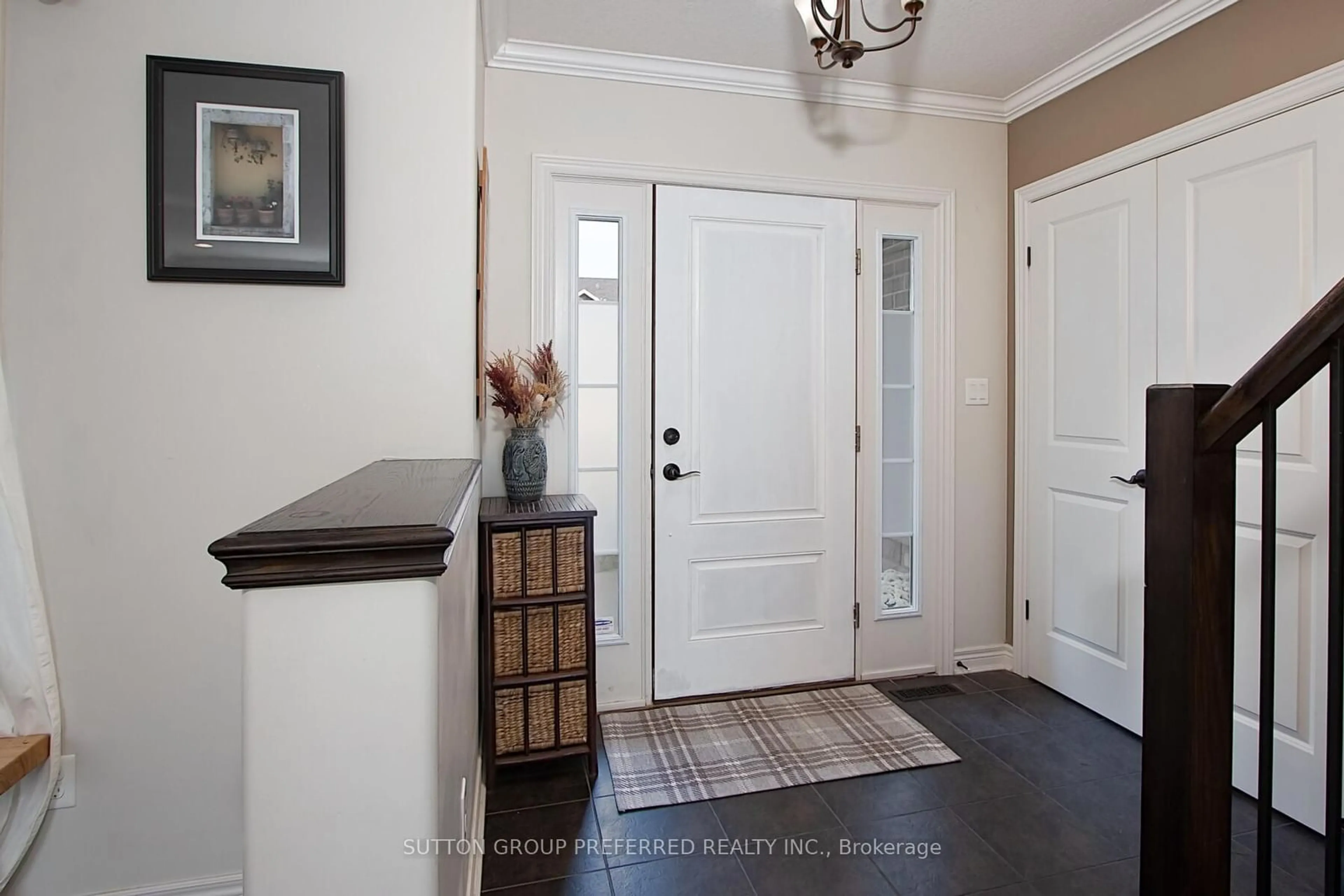 Indoor entryway, wood floors for 90 Oliver Cres, Zorra Ontario N0M 2M0