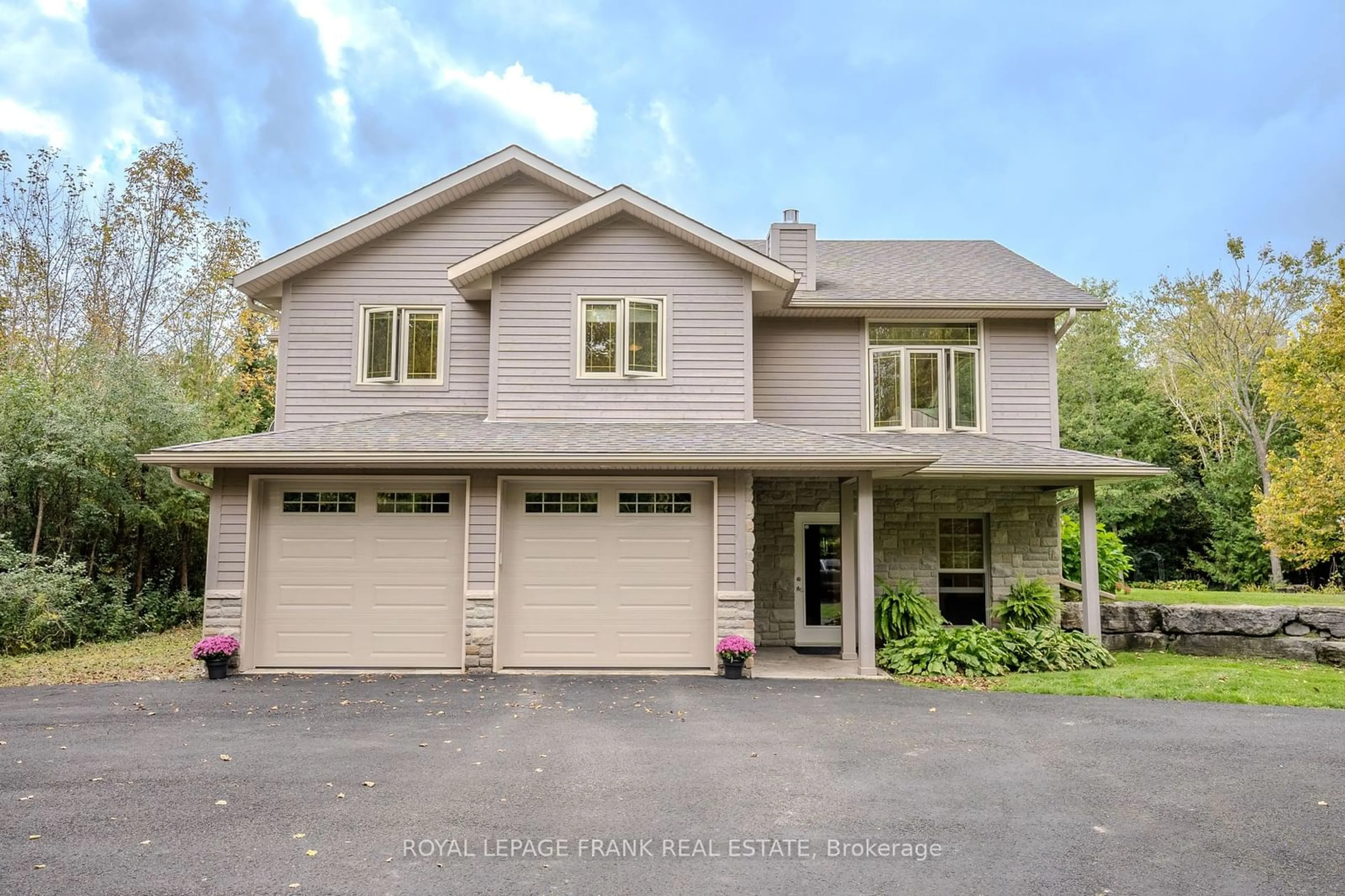 Frontside or backside of a home, cottage for 101 McGregor Dr, Kawartha Lakes Ontario K0M 1A0