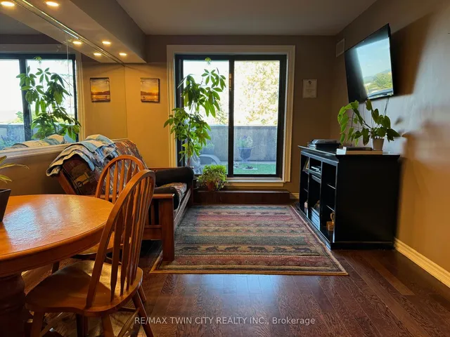 Additional property image - 47 Caroline St Unit 403