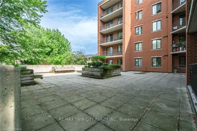 Additional property image - 47 Caroline St Unit 403
