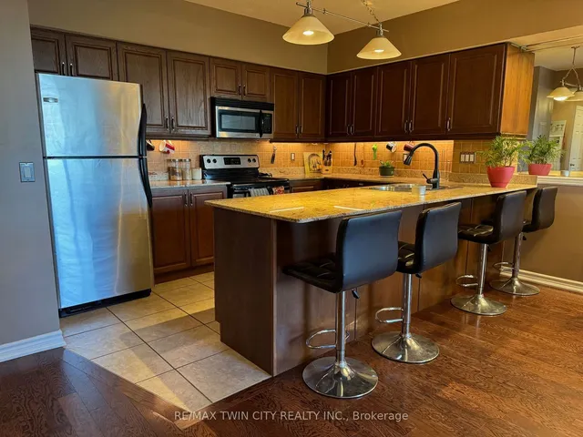 Additional property image - 47 Caroline St Unit 403