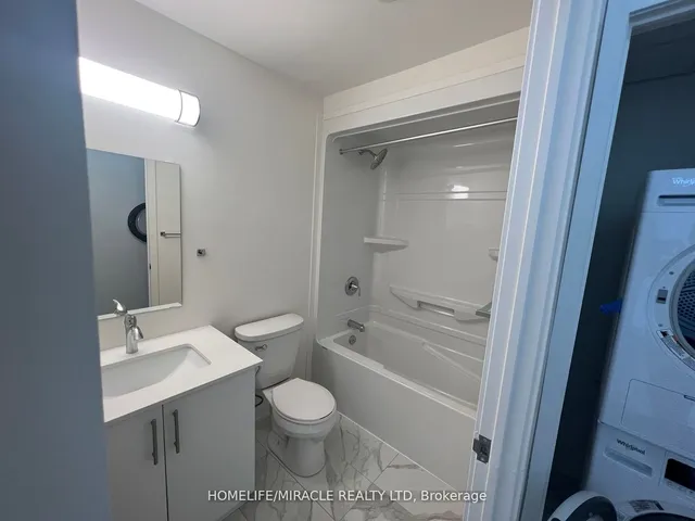 Additional image 3 of 128 King St Unit 1203