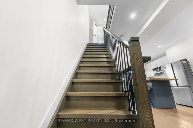 Additional property image - 110 Avondale St