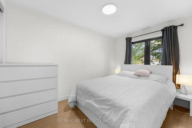 Additional property image - 110 Avondale St