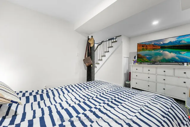Additional property image - 110 Avondale St