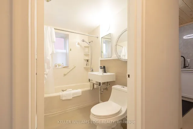 Additional property image - 9 Grant Blvd Unit 103