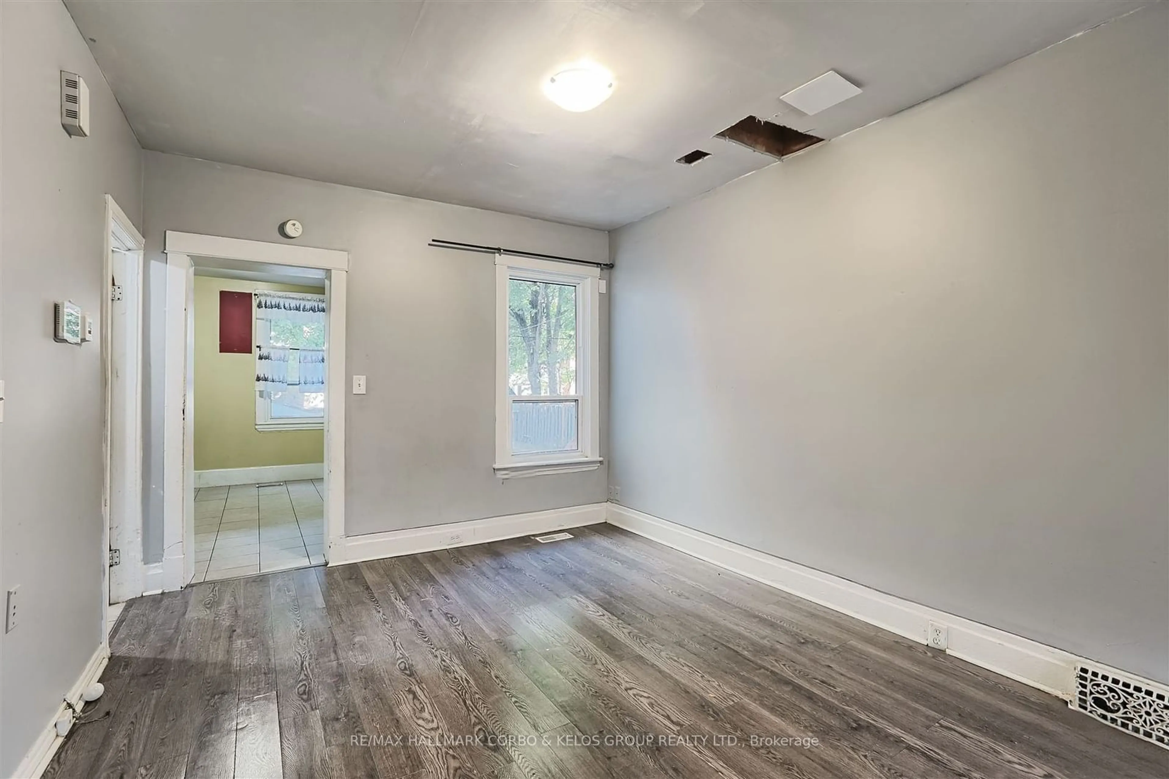 A pic of a room, wood floors for 757 Cannon St, Hamilton Ontario L8L 2H1