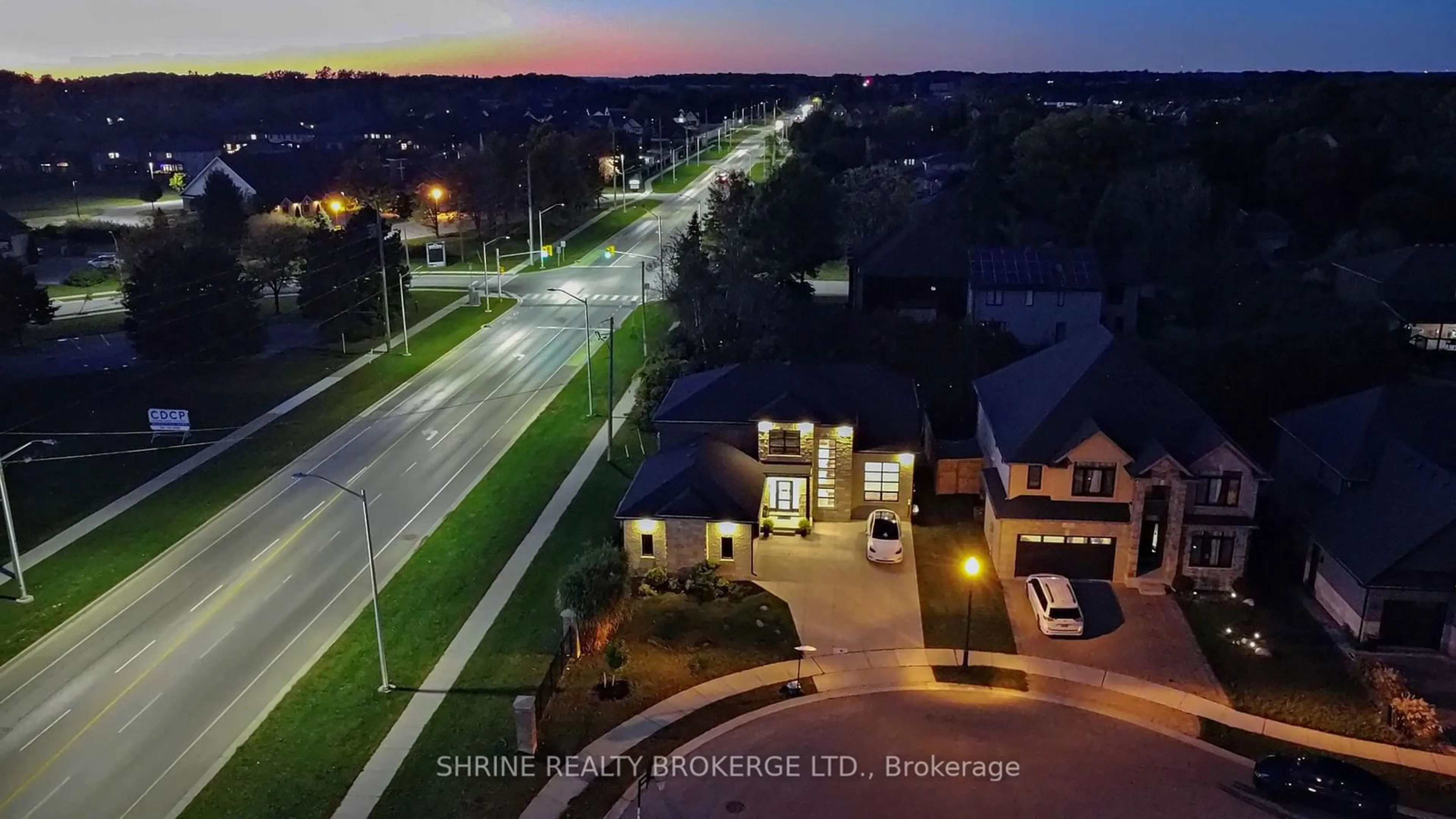 A pic from outside/outdoor area/front of a property/back of a property/a pic from drone, street for 798 Hickorystick Key, London Ontario N6G 0M9