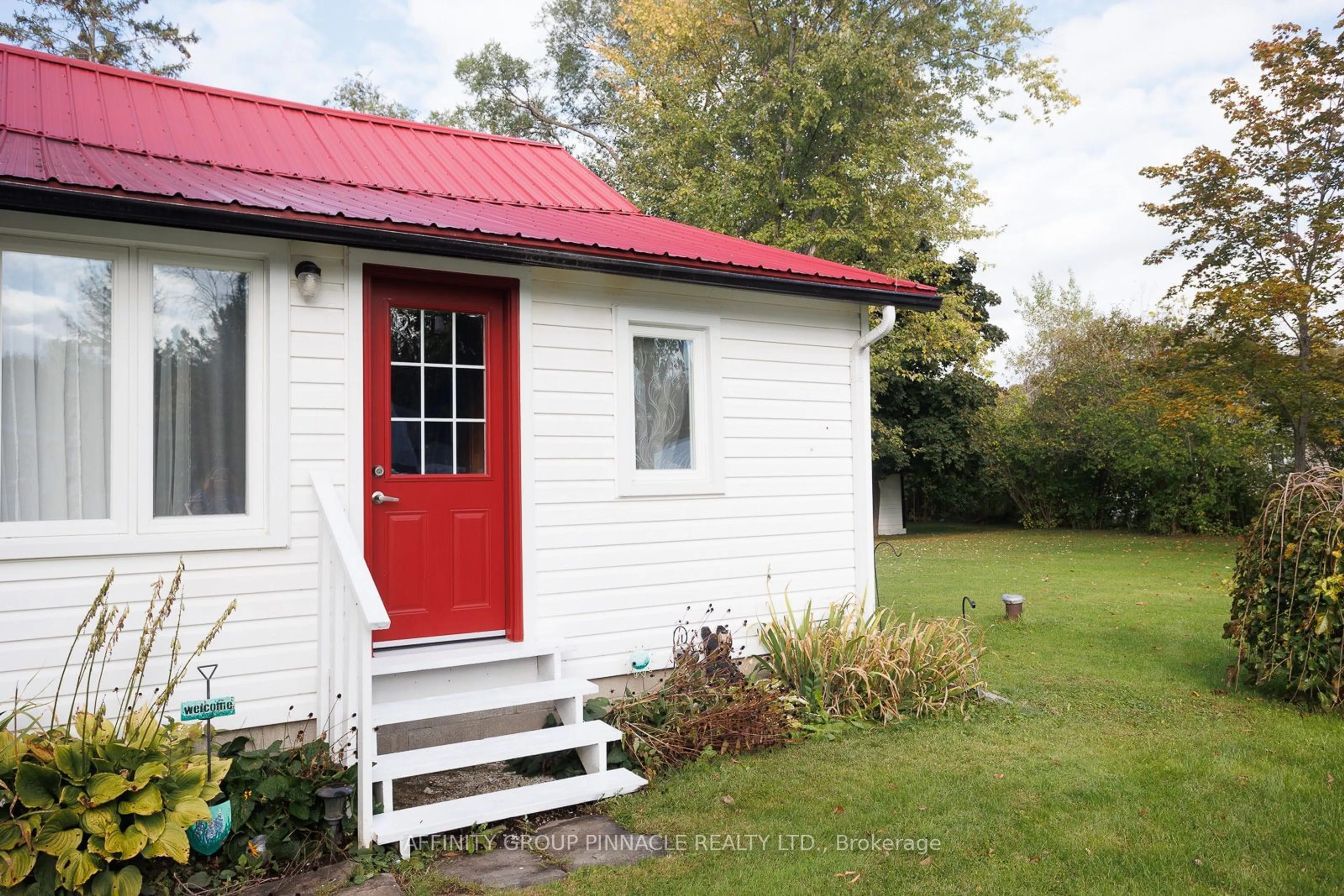 Shed for 7 Leaf St, Kawartha Lakes Ontario K0M 1L0