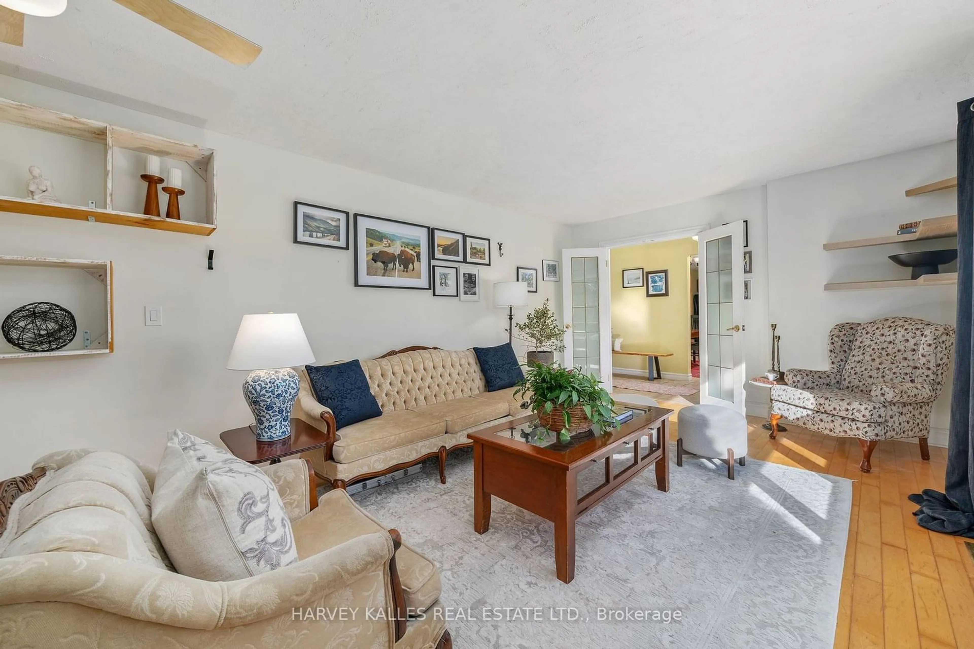 Living room, wood floors for 511 Montrose Rd, Quinte West Ontario K8R 1B2