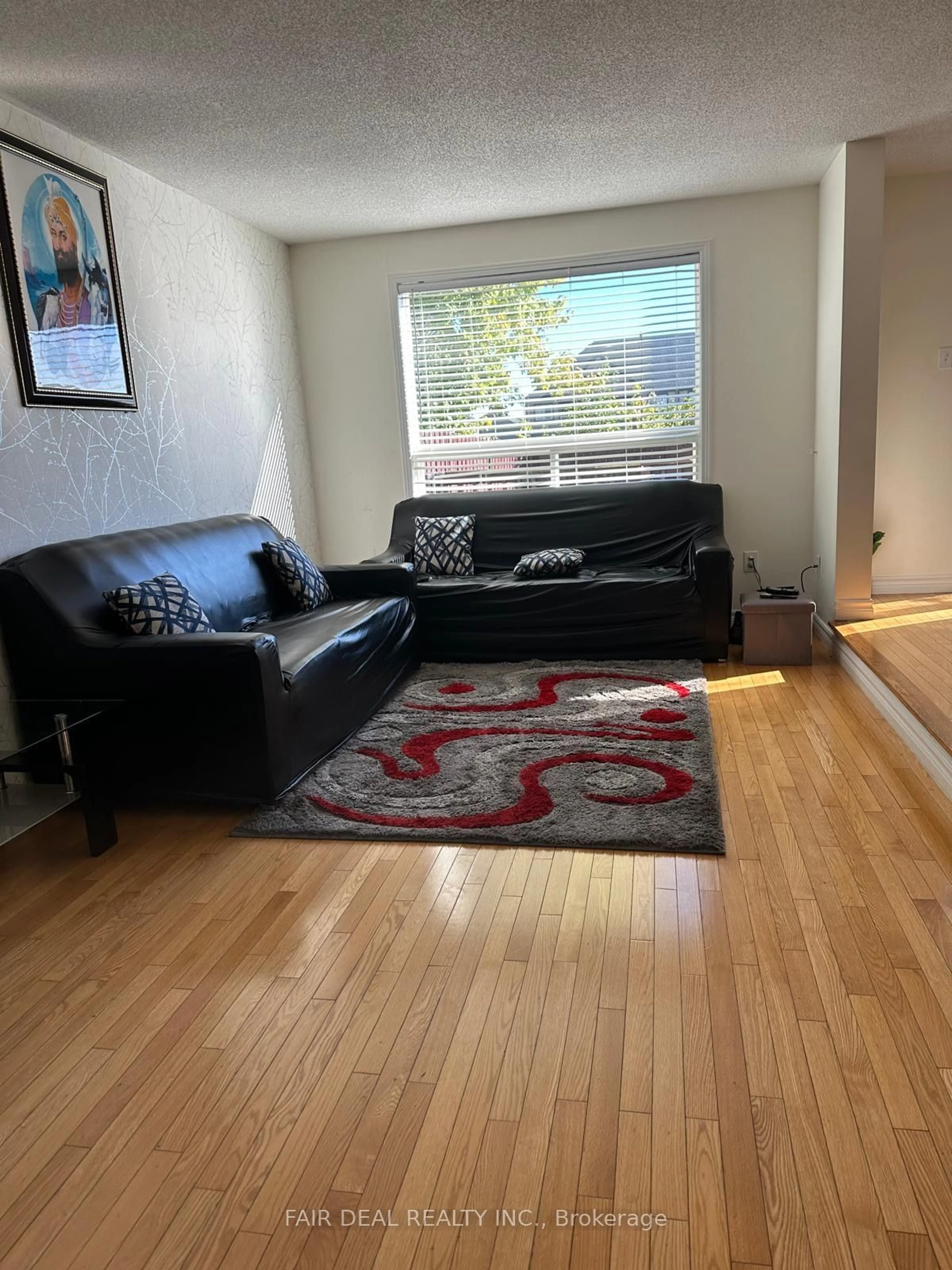 Living room, wood floors for 158 Kovac Rd, Cambridge Ontario N1R 7V8