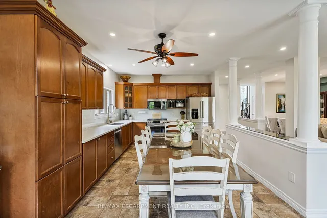 Additional property image - 575 STONEHENGE Dr