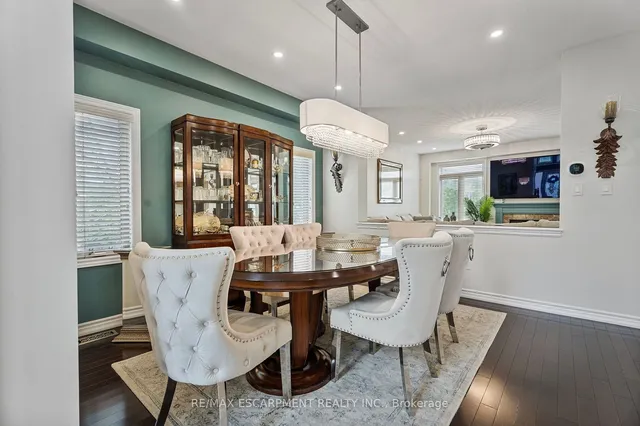 Additional property image - 575 STONEHENGE Dr