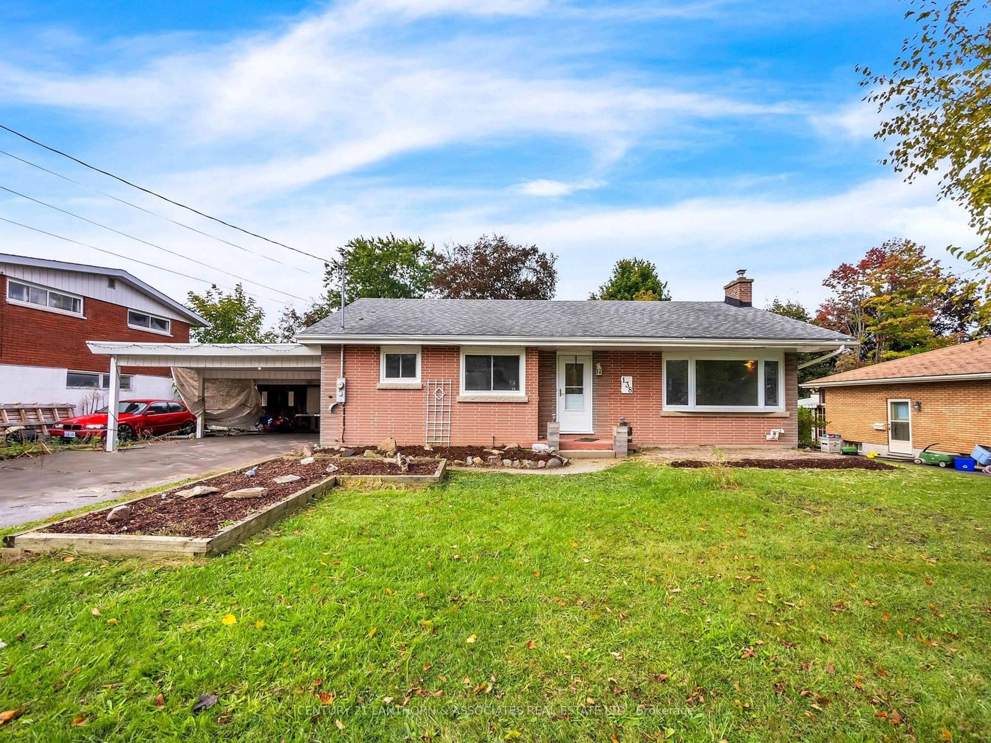 Frontside or backside of a home for 138 Wright Ave, Belleville Ontario K8P 4E6