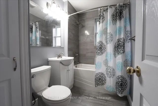 Additional property image - 36 Sumach St