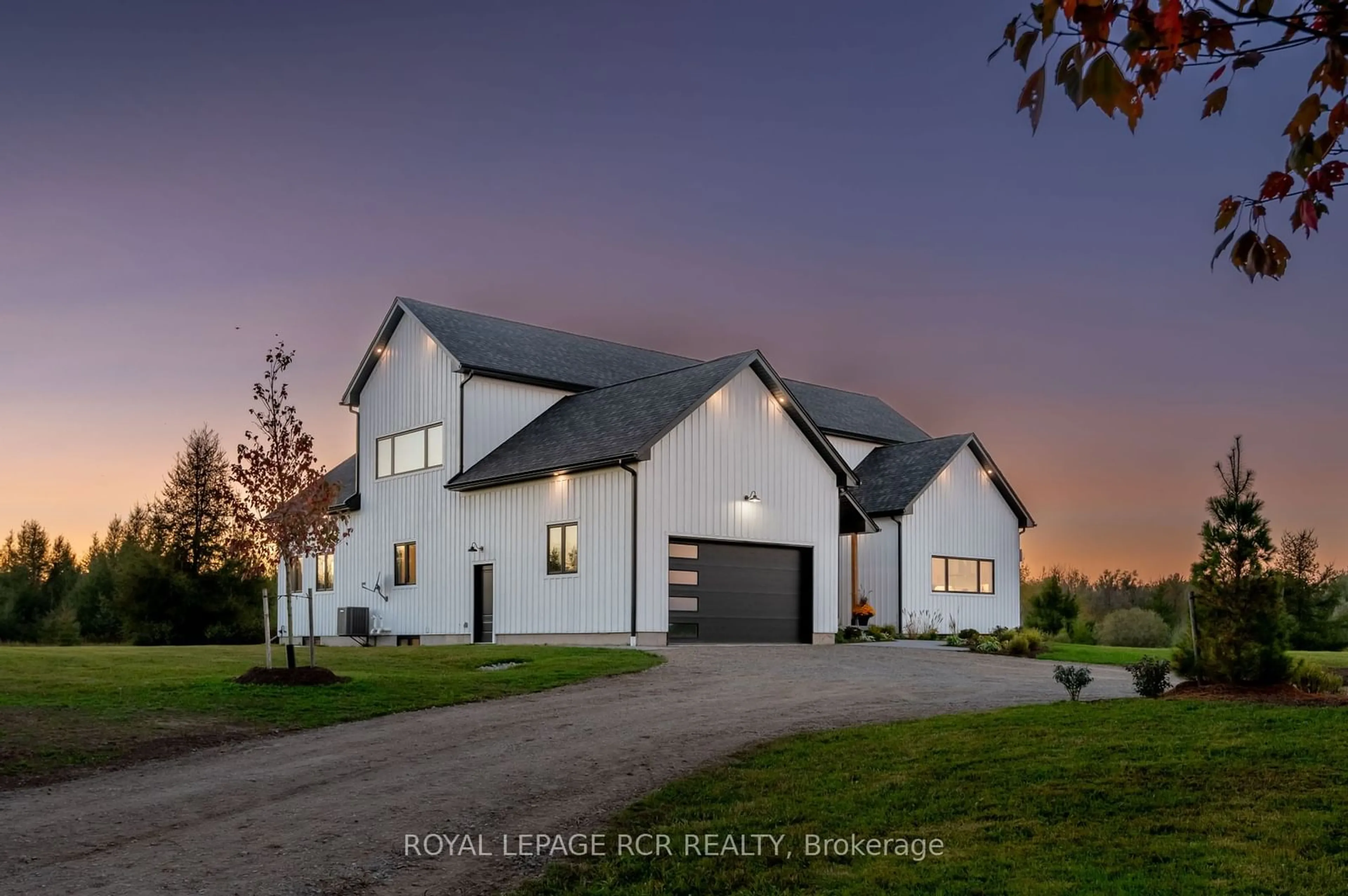 Frontside or backside of a home, cottage for 595130 Blind Line, Mono Ontario L9W 5N4