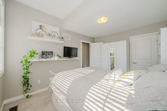 Additional property image - 139 Humphrey St