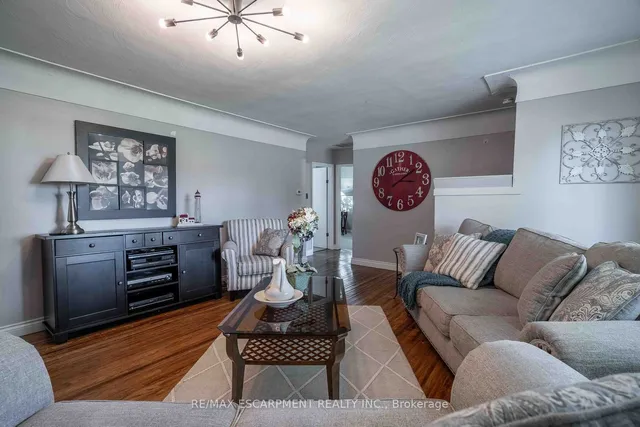 Additional property image - 329 MARGARET Ave