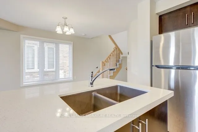 Additional property image - 114 Laguna Village Cres