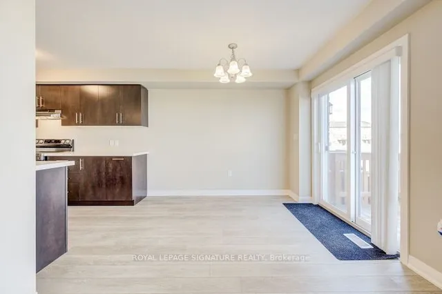 Additional property image - 114 Laguna Village Cres