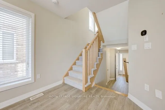 Additional property image - 114 Laguna Village Cres