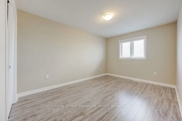 Additional property image - 114 Laguna Village Cres