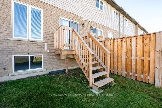 Additional property image - 114 Laguna Village Cres