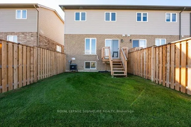 Additional property image - 114 Laguna Village Cres