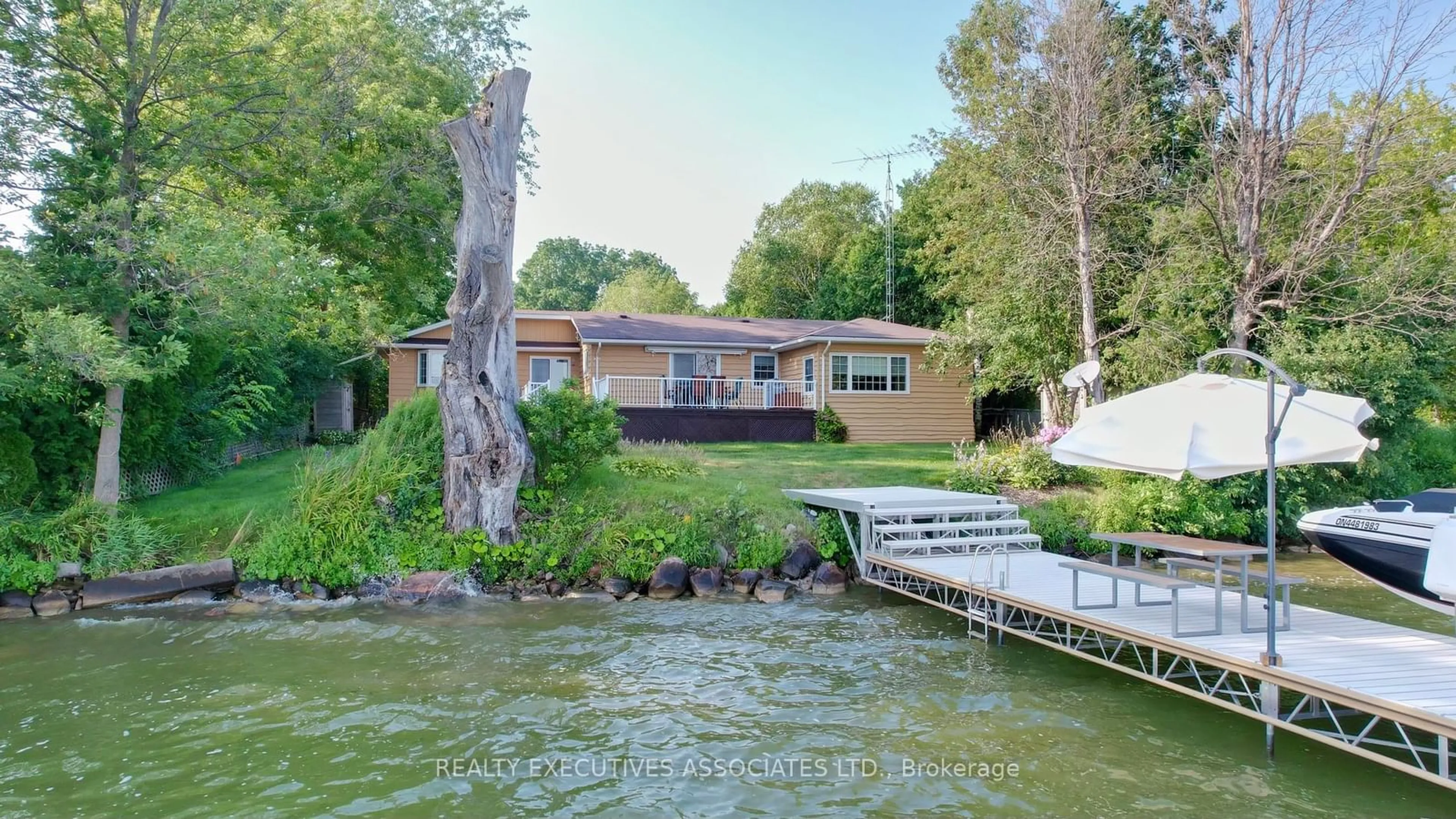 A pic from exterior of the house or condo, cottage for 22 Lakeview Blvd, Kawartha Lakes Ontario K0M 2C0