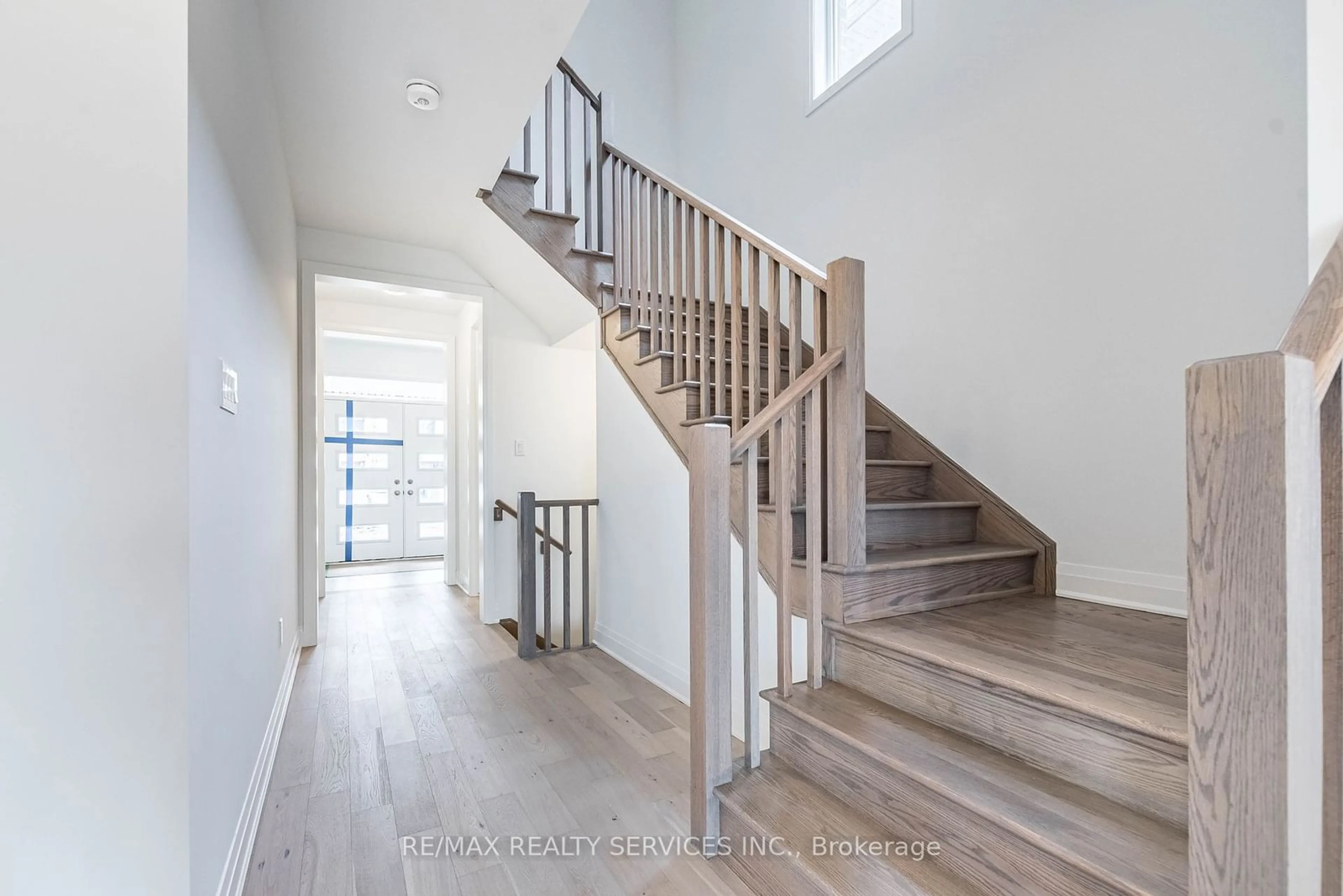 Stairs for 150 Forestwalk St, Kitchener Ontario N2R 0S9